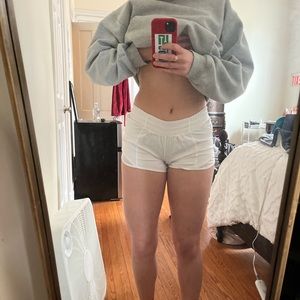 Lululemon Hotty Hot shorts